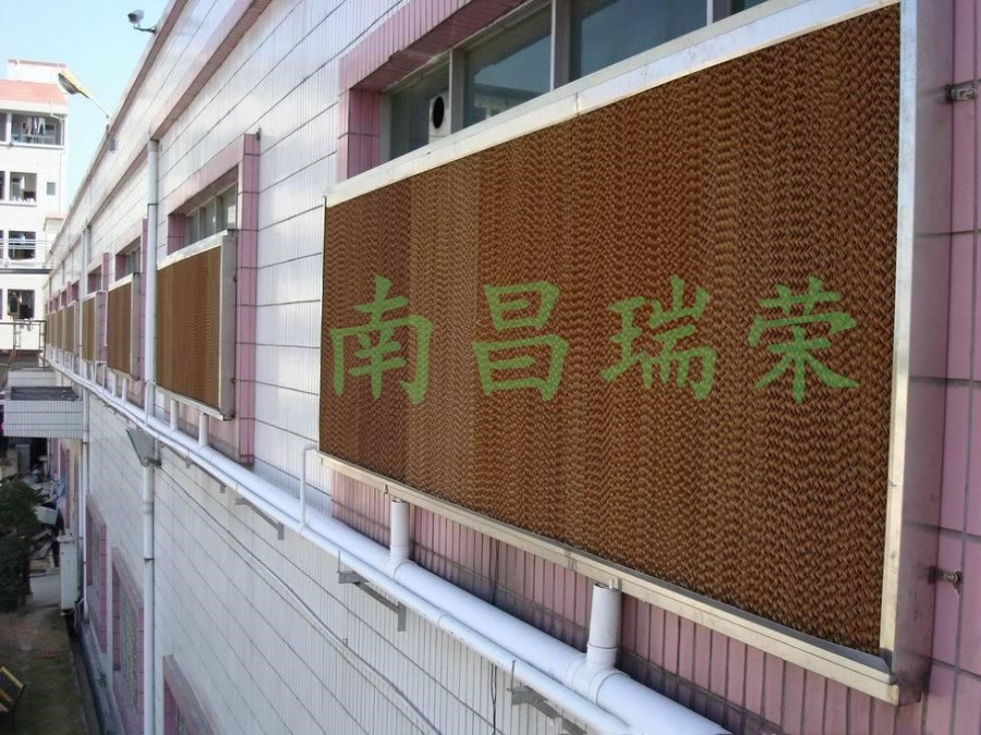 濕簾風(fēng)機(jī)降溫系統(tǒng),負(fù)壓風(fēng)機(jī),工廠(chǎng)降溫方案